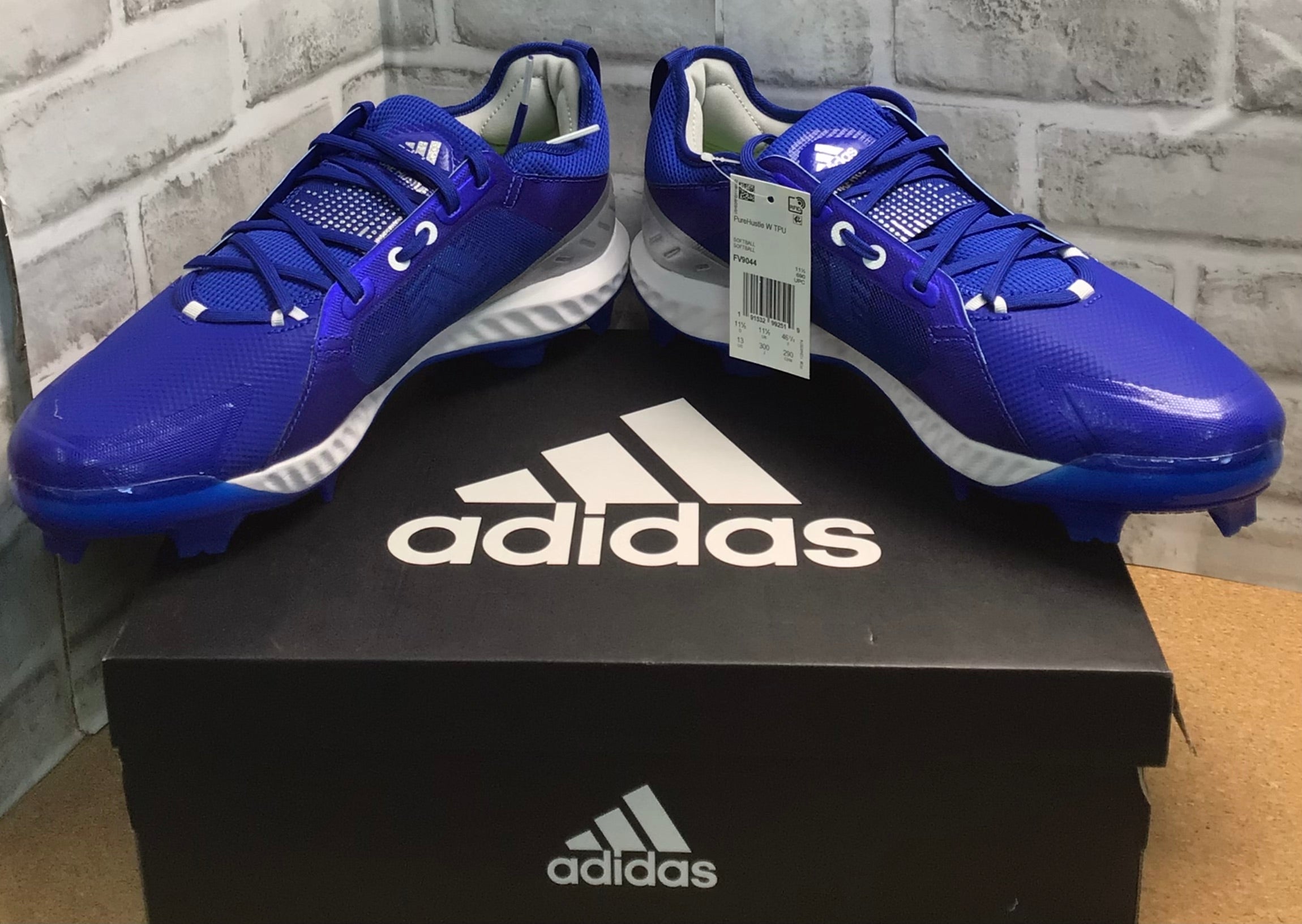 adidas Women's Fv9044 Baseball Shoe** Size 13** (7834381746414)